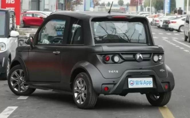 Omega Mini EV photo